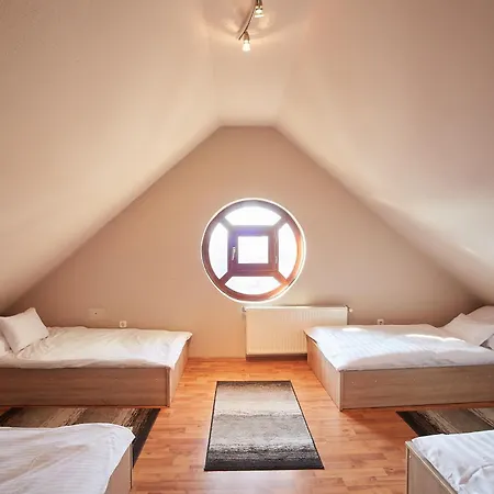 Apartment Lujza Godollo