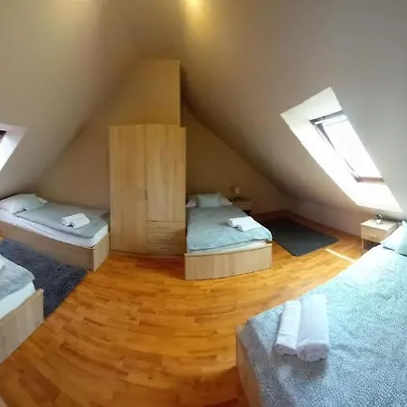 Apartment Lujza *